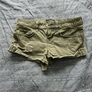Express distressed shorts size 0
